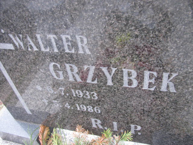 Walter Grzybek 1933 Mysłowice NSPJ - Grobonet - Wyszukiwarka osób pochowanych